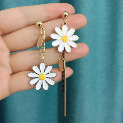 Daisy Flower Drop Earrings